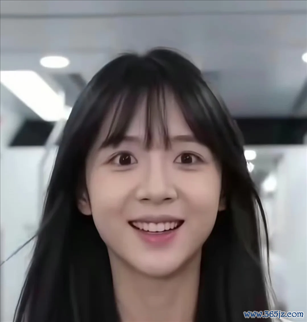 被AI脸包围的我 也曾快看吐了
